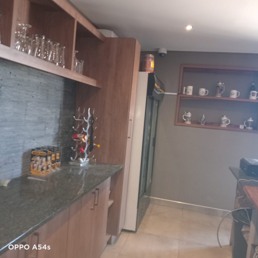 Commercial Property for Sale in Oos Einde Free State